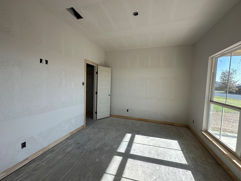 7509 Easton Ave Property Photo 14