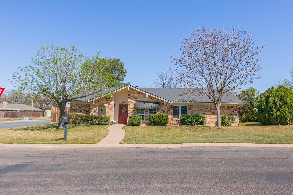 3226 Timber Ridge Dr Property Photo 1
