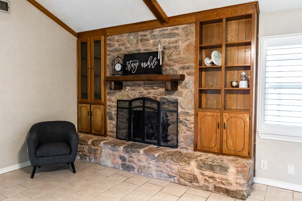 3226 Timber Ridge Dr Property Photo 8