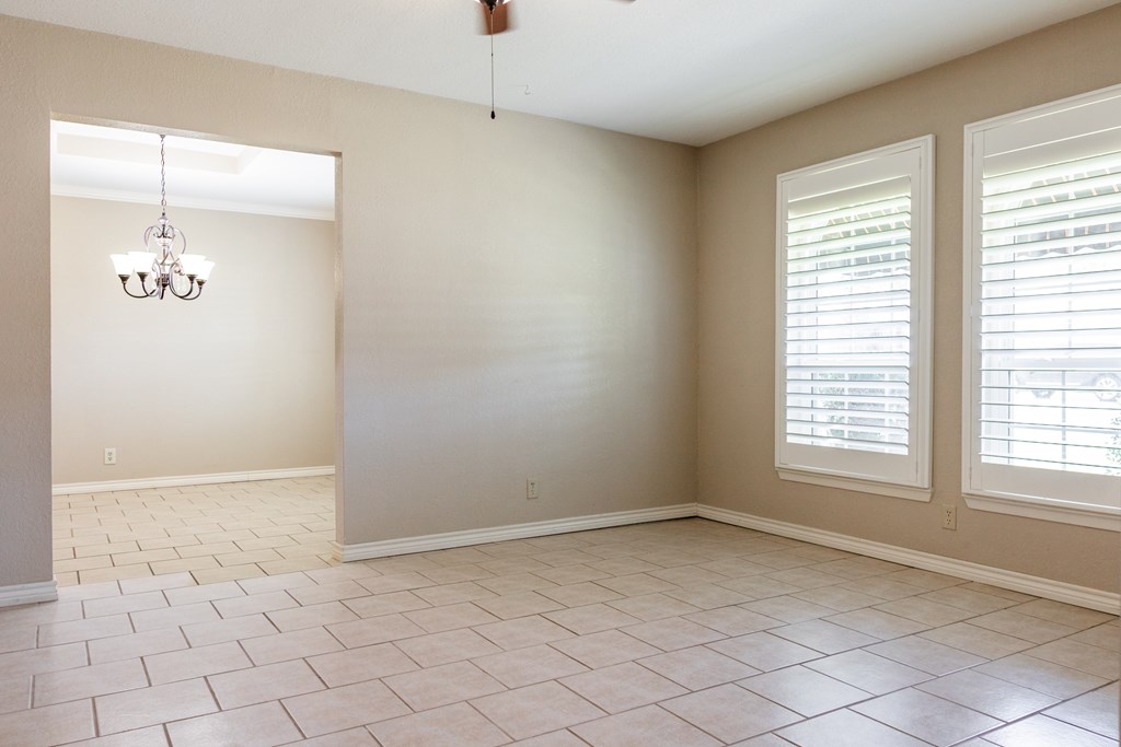 3226 Timber Ridge Dr Property Photo 12