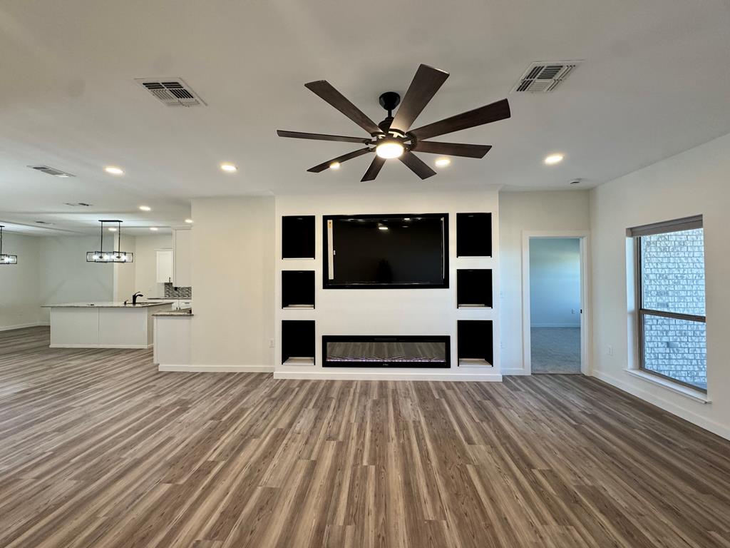 3634 Silver Spur Dr Property Photo 10