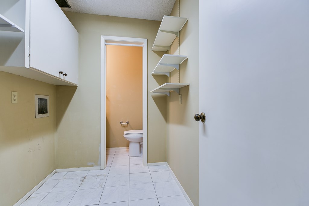 2921 Southland Blvd Property Photo 27