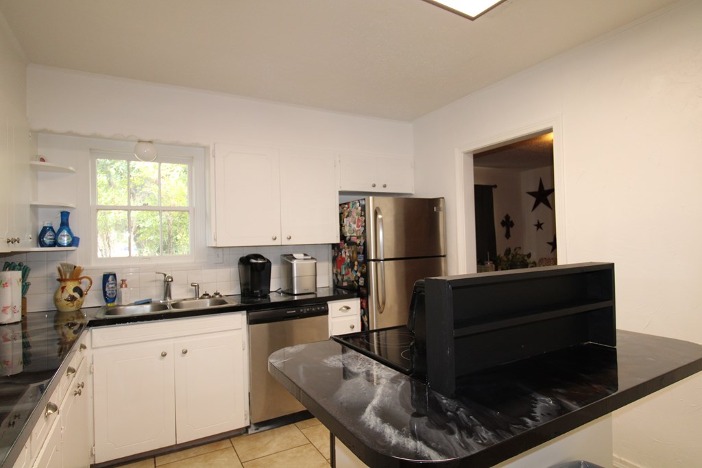 211 Churchill Blvd Property Photo 8