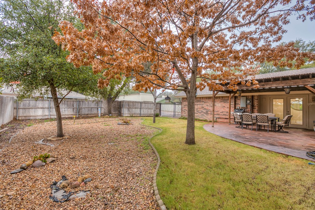 2805 Alta Vista Lane Property Photo 42