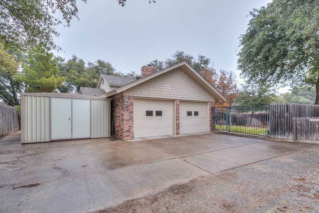2805 Alta Vista Lane Property Photo 44