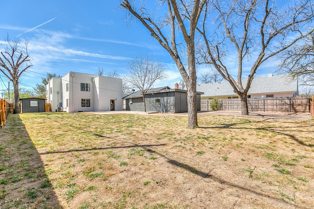 1818 W Ave J Property Photo 52
