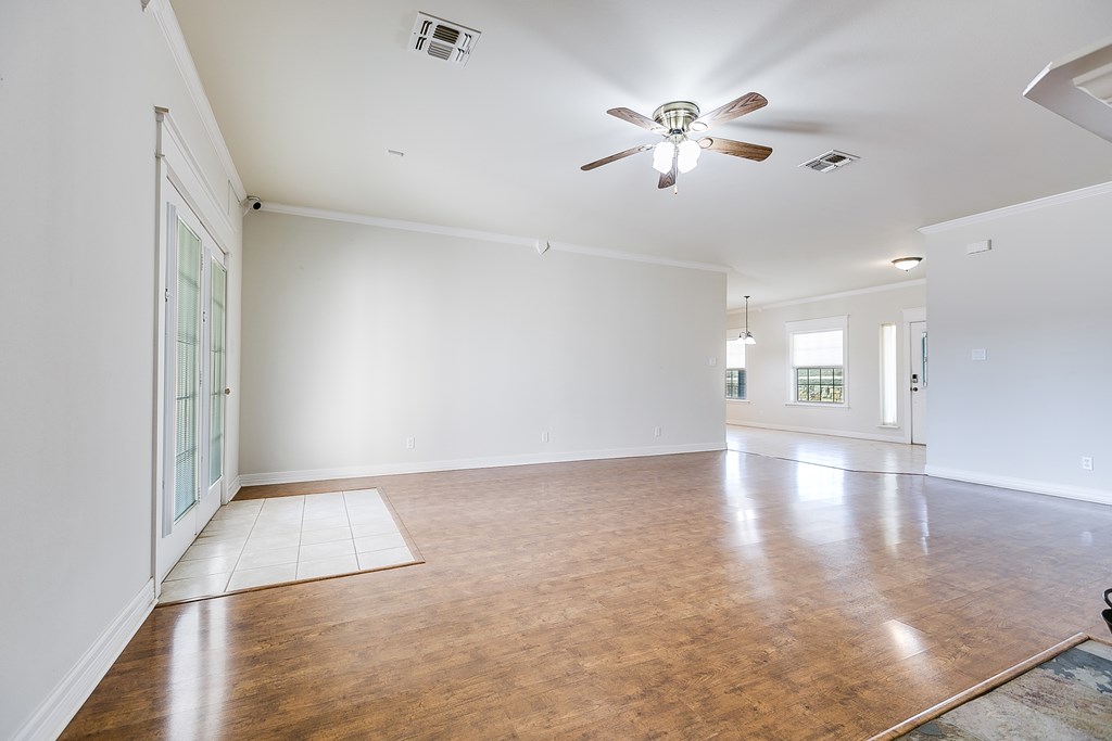 3469 Encino Dr Property Photo 14