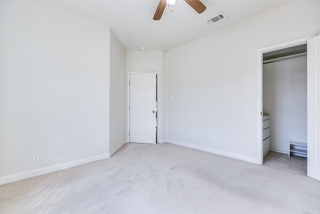 3469 Encino Dr Property Photo 28