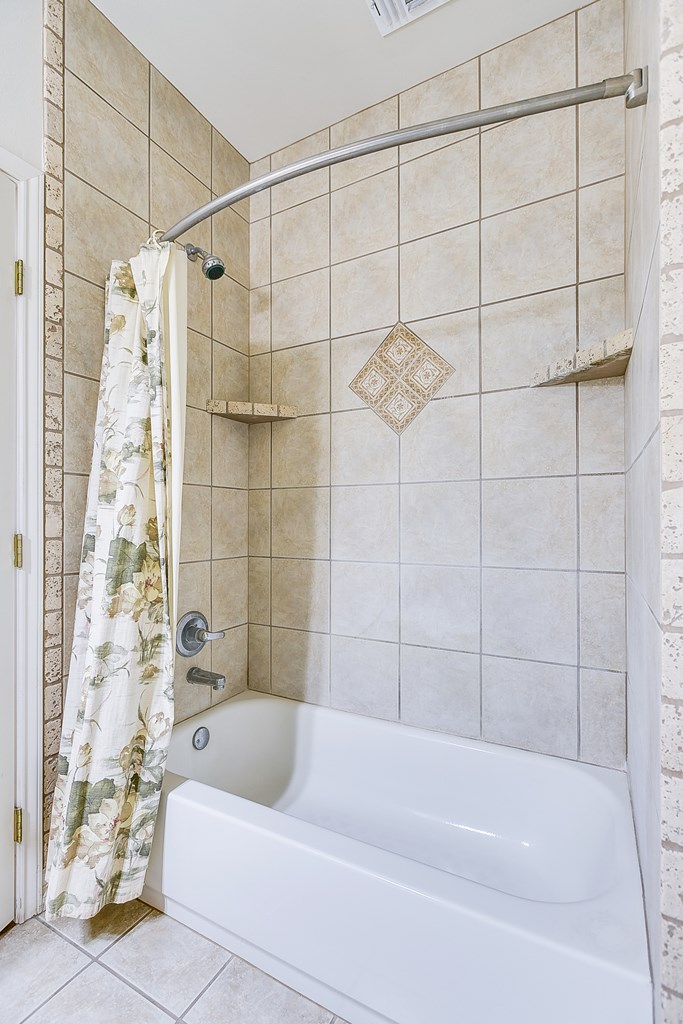 3469 Encino Dr Property Photo 31