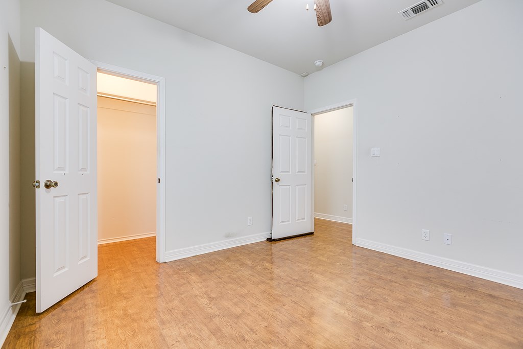 3469 Encino Dr Property Photo 33