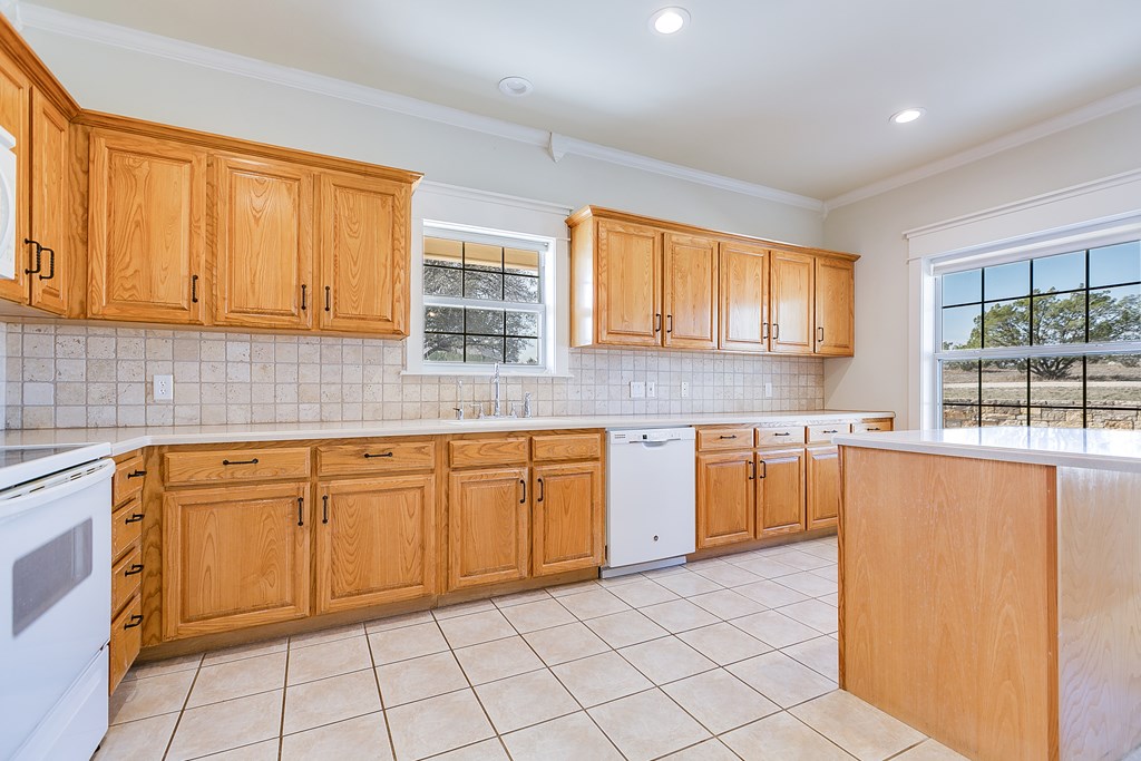 3469 Encino Dr Property Photo 38