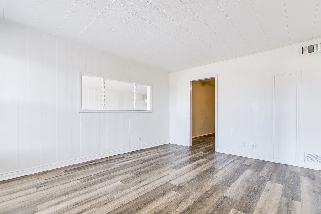 1318 Fulton St Property Photo 2