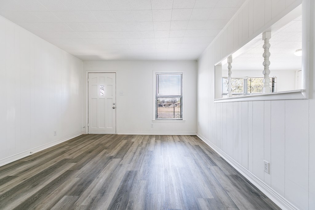 1318 Fulton St Property Photo 4