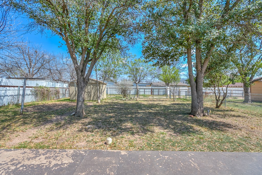 1318 Fulton St Property Photo 20