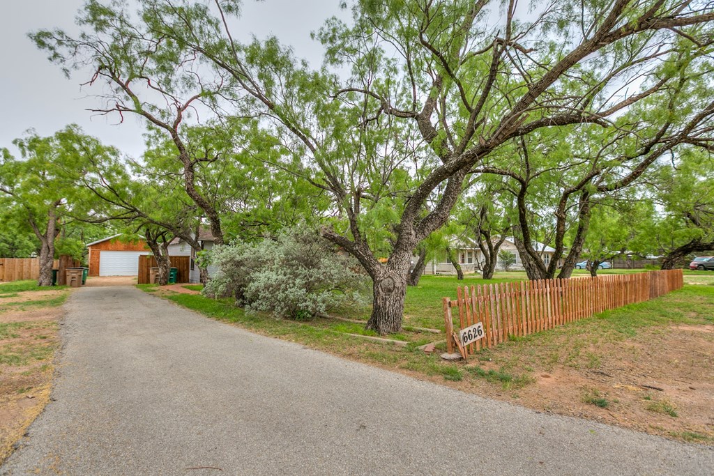 6626 Knickerbocker Rd Property Photo 2