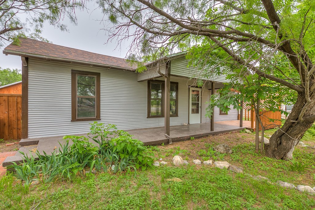 6626 Knickerbocker Rd Property Photo 3