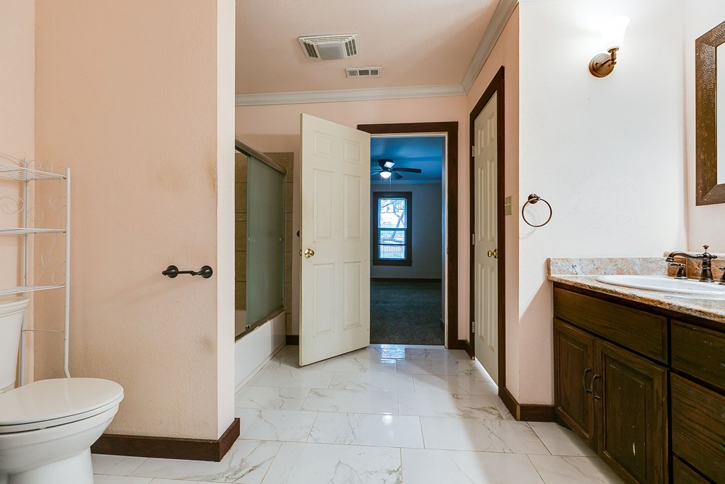 6626 Knickerbocker Rd Property Photo 19