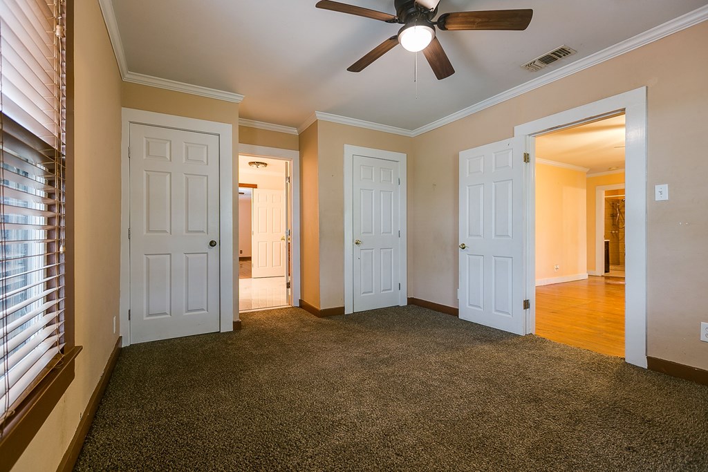 6626 Knickerbocker Rd Property Photo 22