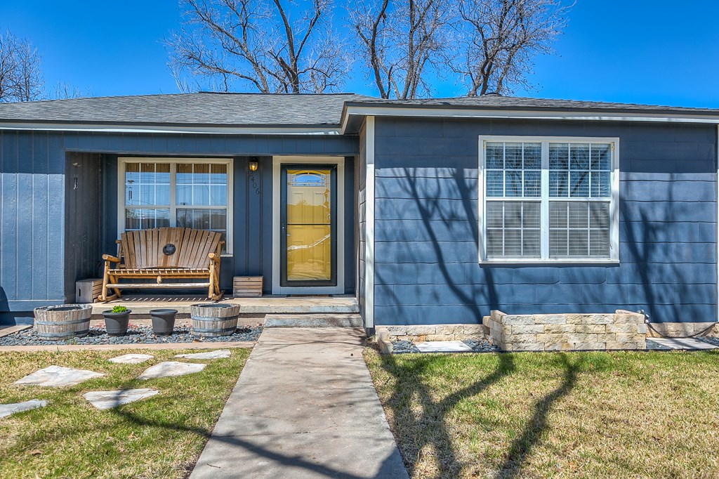 2406 Rio Grande St Property Photo 4