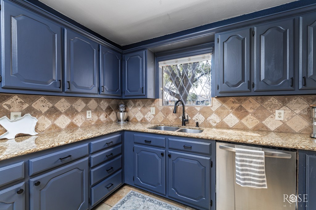 5318 Beverly Dr Property Photo 12