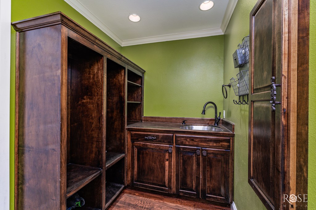 5318 Beverly Dr Property Photo 30