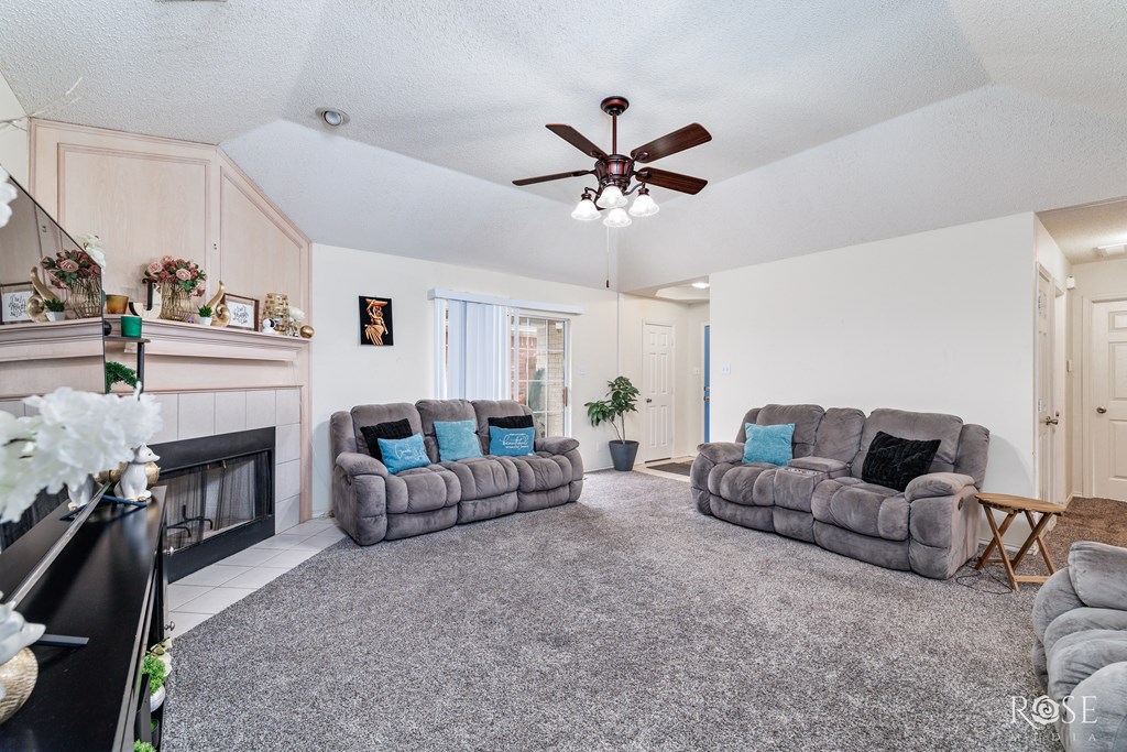 5221 Coral Way Property Photo 7