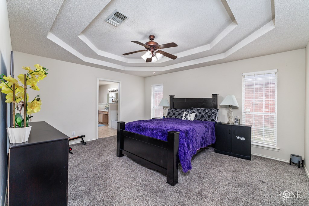 5221 Coral Way Property Photo 11