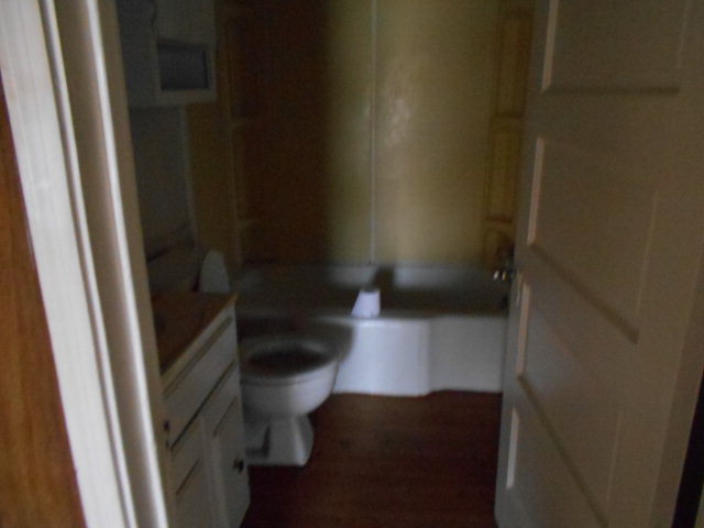 2262 Joy Rd Property Photo 5