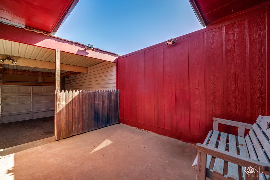 2620 Sunset Dr Property Photo 21