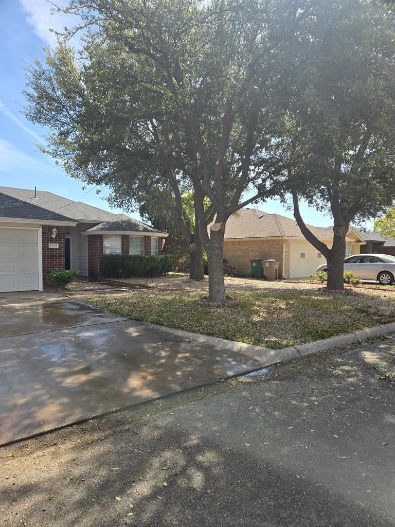 1714 Cordell Dr Property Photo 1