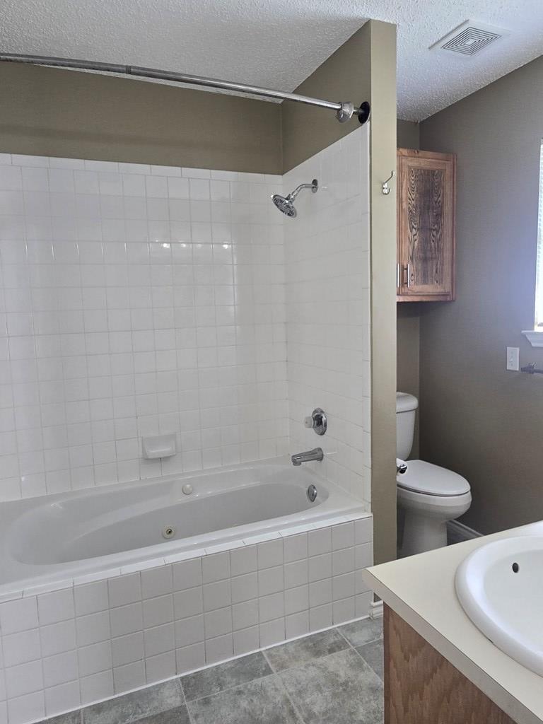 1714 Cordell Dr Property Photo 9