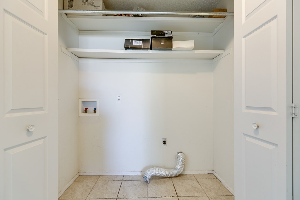 261 Edinburgh Rd Property Photo 30