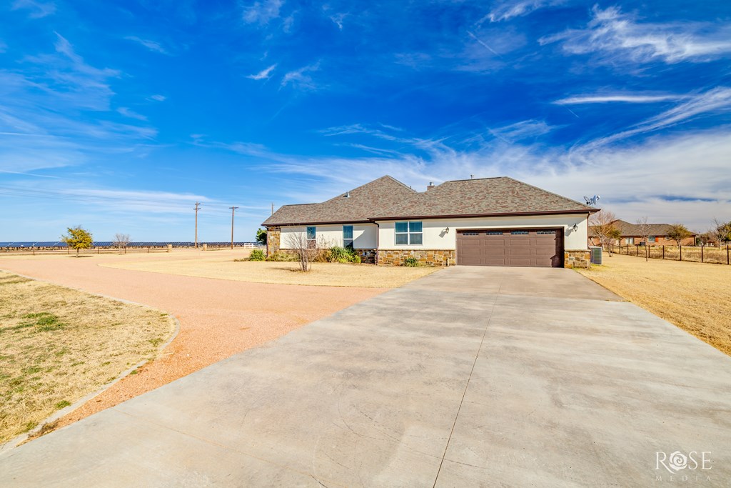 705 Ratliff Rd Property Photo 40