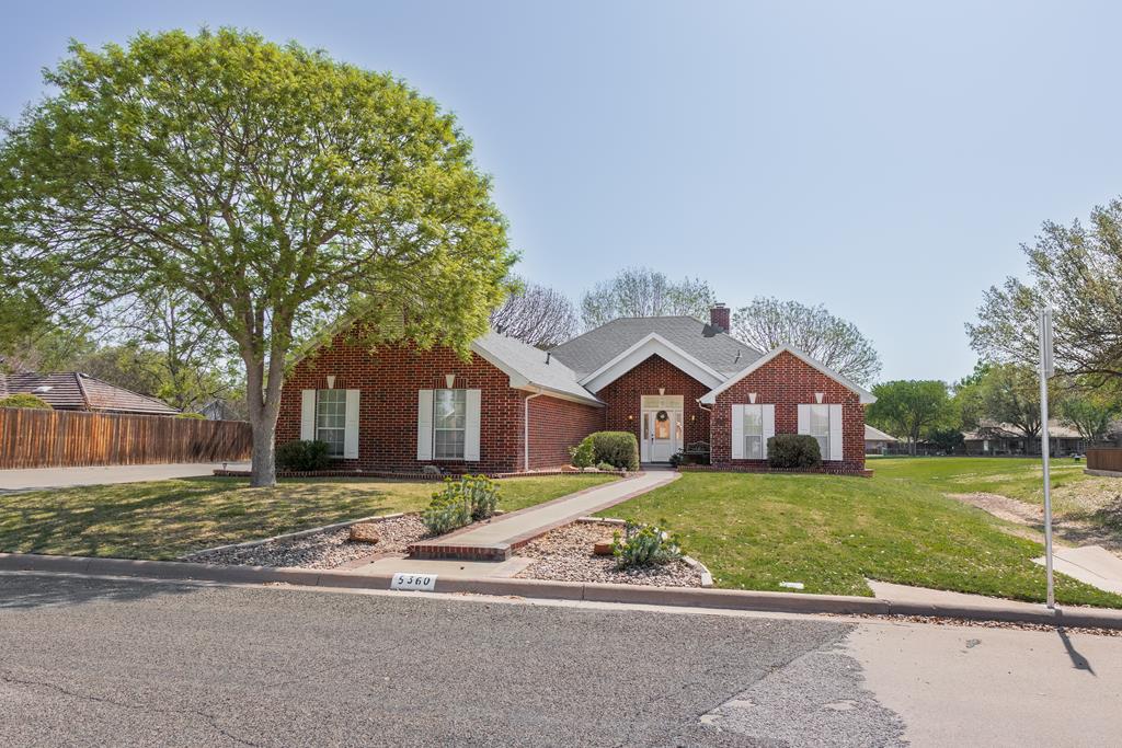 5360 Fairway Dr Property Photo 1