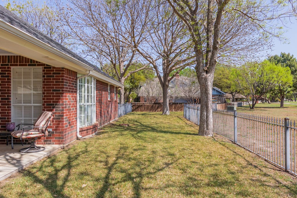 5360 Fairway Dr Property Photo 26