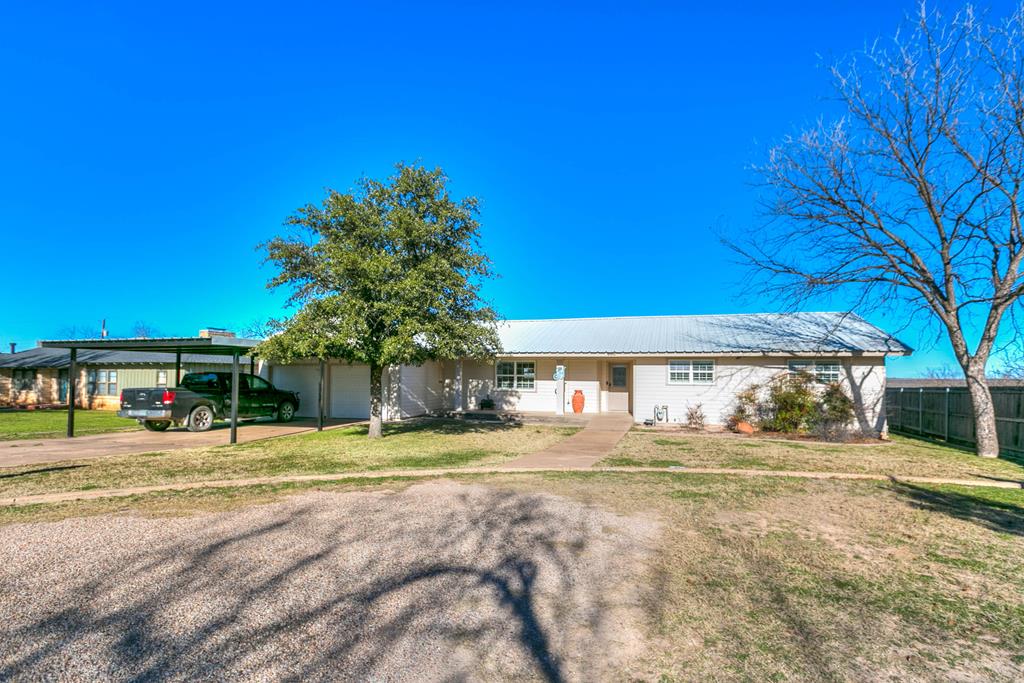 600 Mccarver Dr Property Photo 1