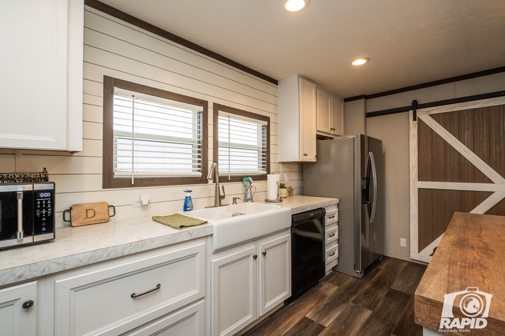 7909 W Grape Creek Rd Property Photo 16