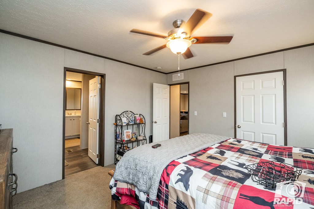 7909 W Grape Creek Rd Property Photo 23