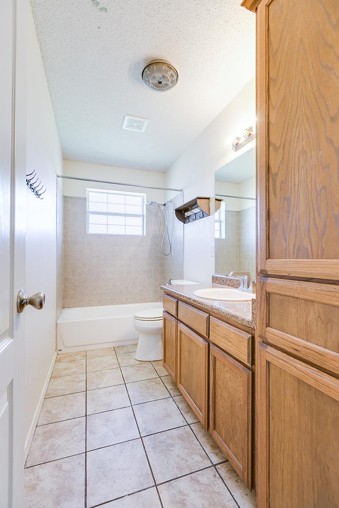2833 Selman Dr Property Photo 18