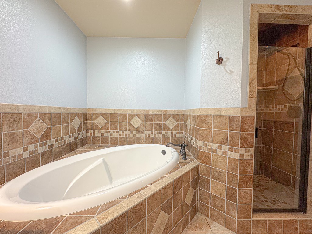6001 Averill Way Property Photo 10