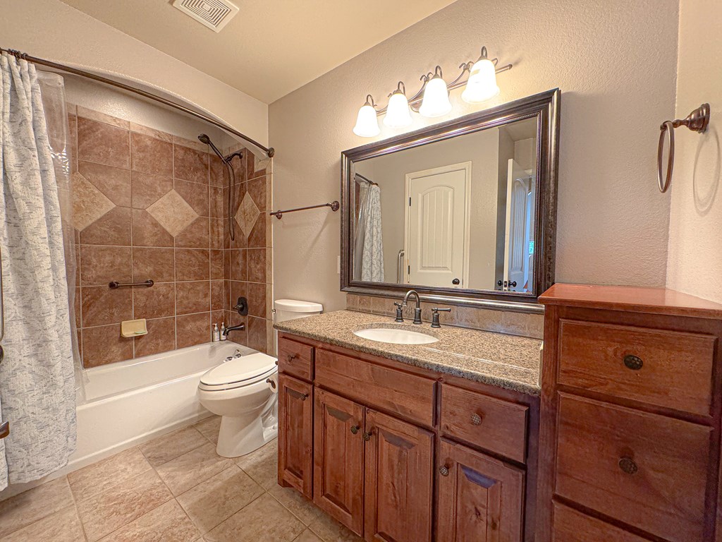 6001 Averill Way Property Photo 15