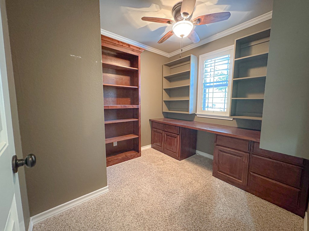 6001 Averill Way Property Photo 16