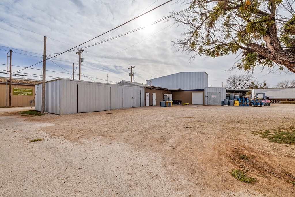 114 N Washington St Property Photo 44