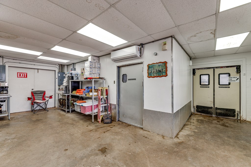 114 N Washington St Property Photo 52