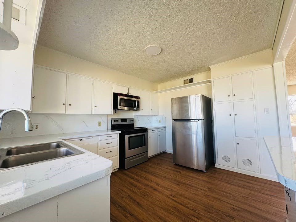 3502 Grape Creek Rd Property Photo 2