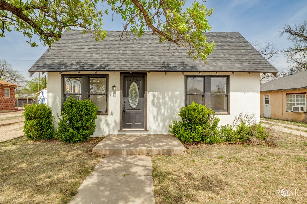 2260 North St Property Photo 3