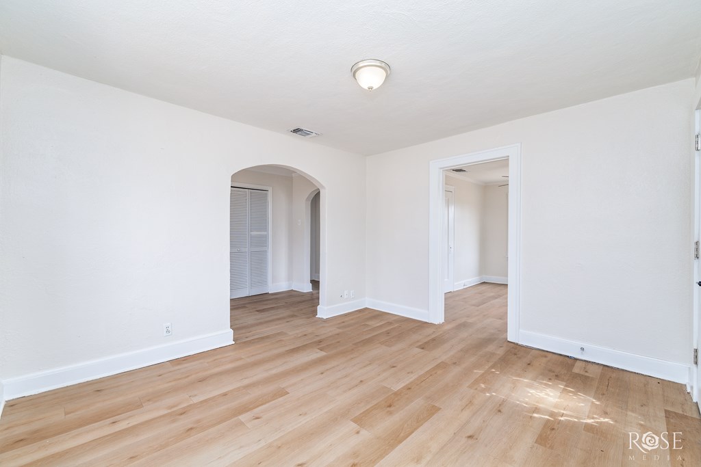 2260 North St Property Photo 6