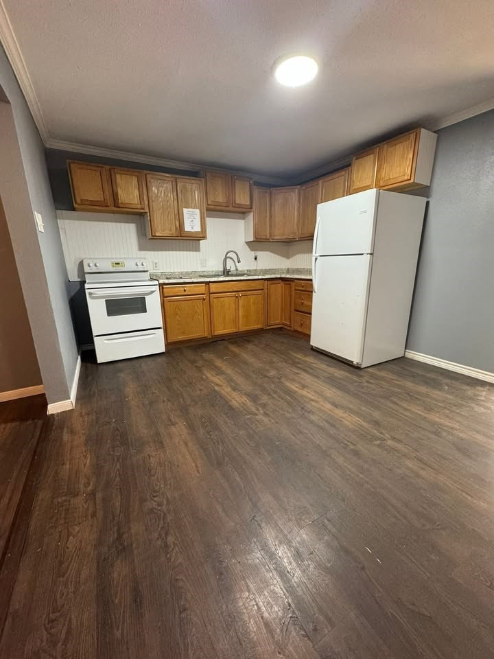 318 Montague Avenue Property Photo 7