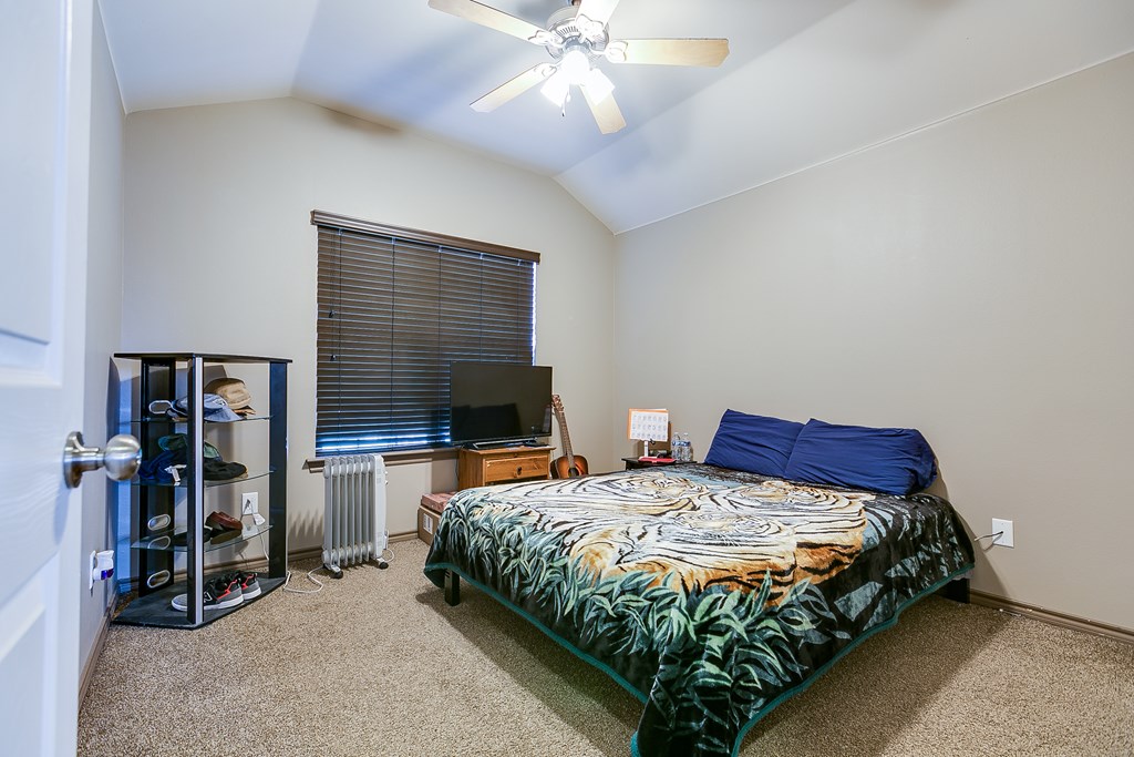 1226 Daniel St Property Photo 19