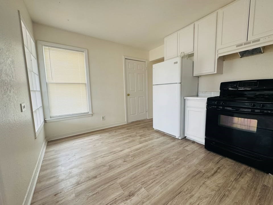 2101 Woodlawn Dr Property Photo 9